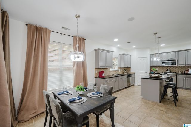 3593 BURLINGTON DRIVE, Fultondale, AL 35068