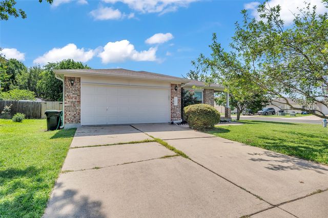 100 Grant CV, Hutto, TX 78634