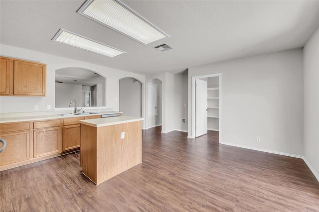 100 Grant CV, Hutto, TX 78634