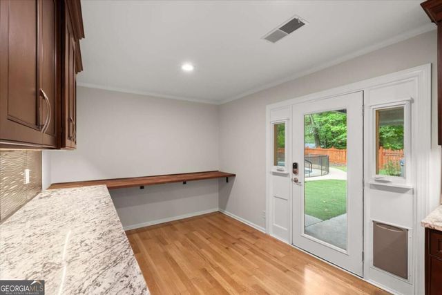 1160 Martin Ridge Road, Roswell, GA 30076