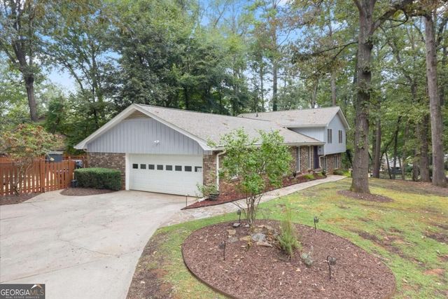1160 Martin Ridge Road, Roswell, GA 30076