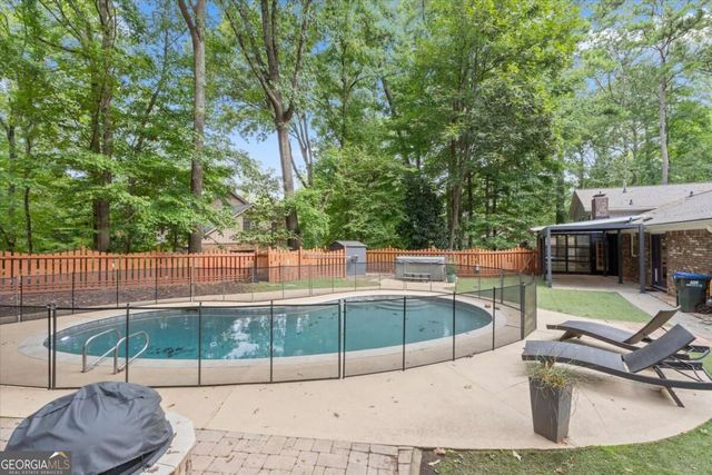 1160 Martin Ridge Road, Roswell, GA 30076