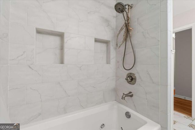 1160 Martin Ridge Road, Roswell, GA 30076