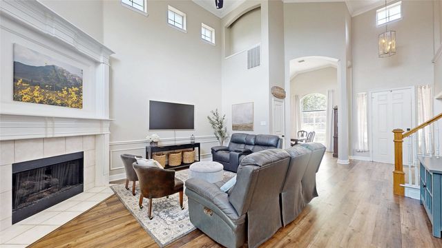 3200 Hilltop Court, Highland Village, TX 75077