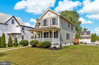 431 WASHINGTON ST, Gibbstown, NJ 08027