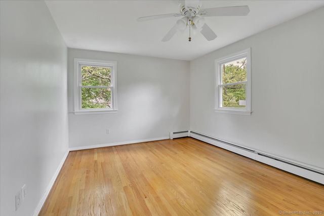 6 Hamilton Drive, Manchester, CT 06042