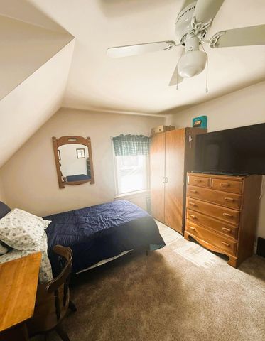 157 Commonwealth Avenue, Springfield, VT 05156