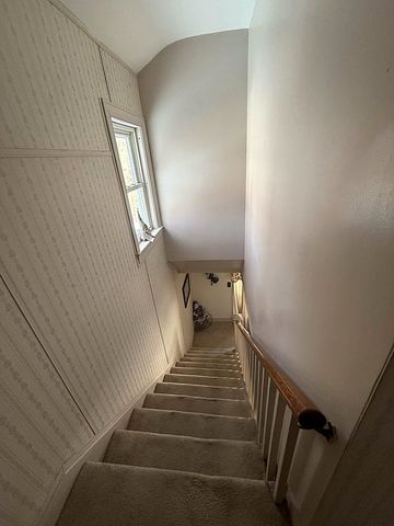 157 Commonwealth Avenue, Springfield, VT 05156