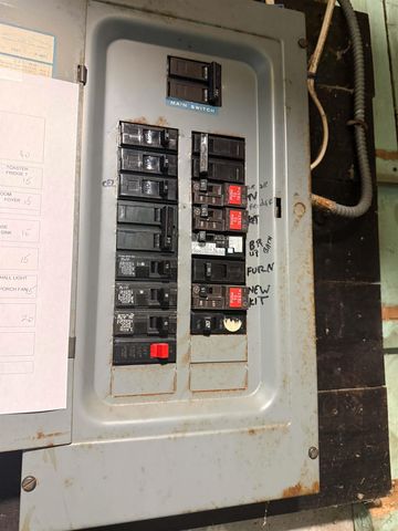 157 Commonwealth Avenue, Springfield, VT 05156