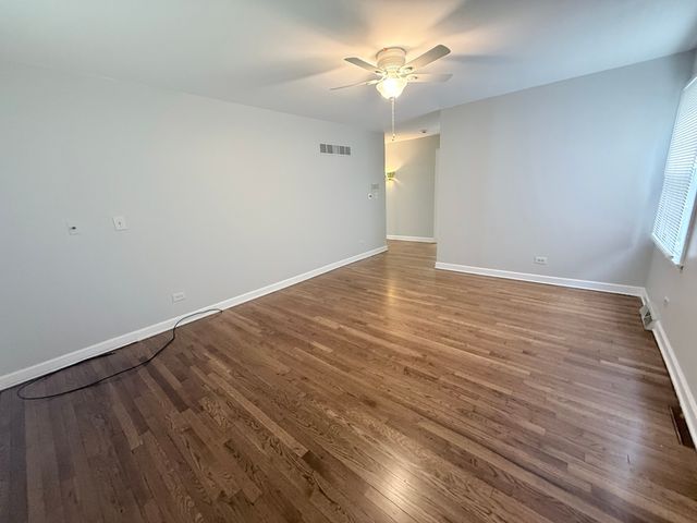 1117 Summit Hills Lane, Naperville, IL 60563
