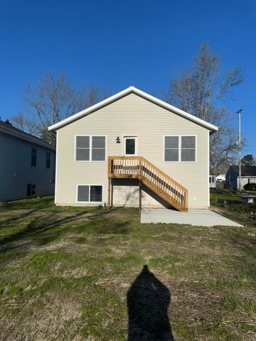 1974 Dowd Street, Muskegon City, MI 49441