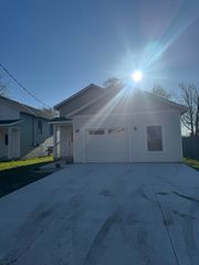 1974 Dowd Street, Muskegon City, MI 49441