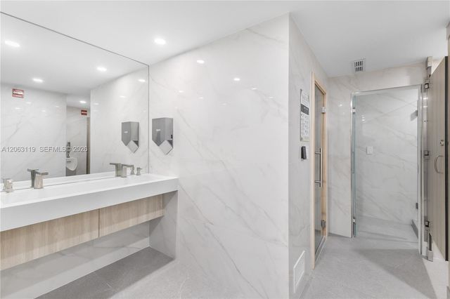 345 Ocean Dr 515, Miami Beach, FL 33139