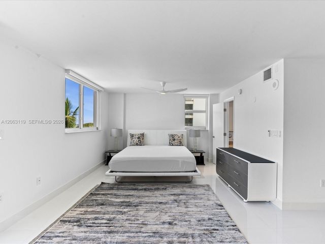 345 Ocean Dr 515, Miami Beach, FL 33139