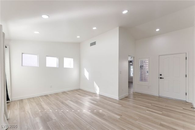 10321 Junction Hill Drive, Las Vegas, NV 89134