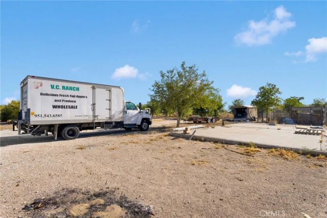 10099 Highland Avenue, Lucerne Valley, CA 92356