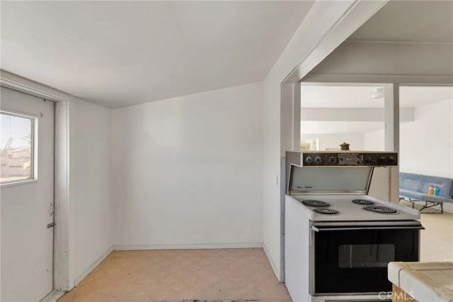 10099 Highland Avenue, Lucerne Valley, CA 92356