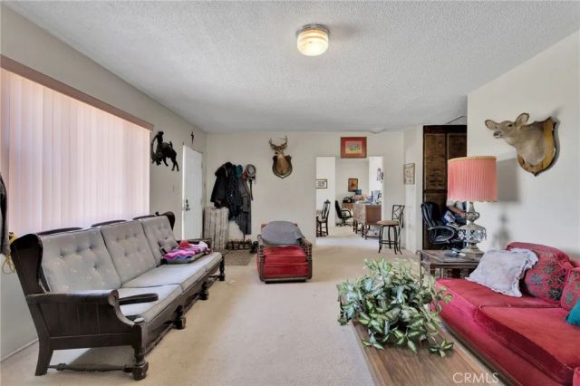 10099 Highland Avenue, Lucerne Valley, CA 92356