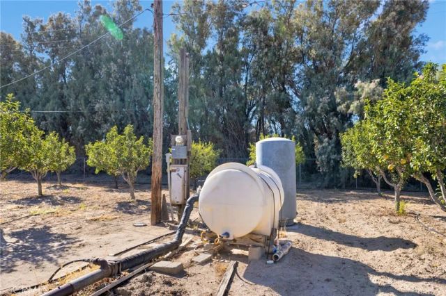 10099 Highland Avenue, Lucerne Valley, CA 92356