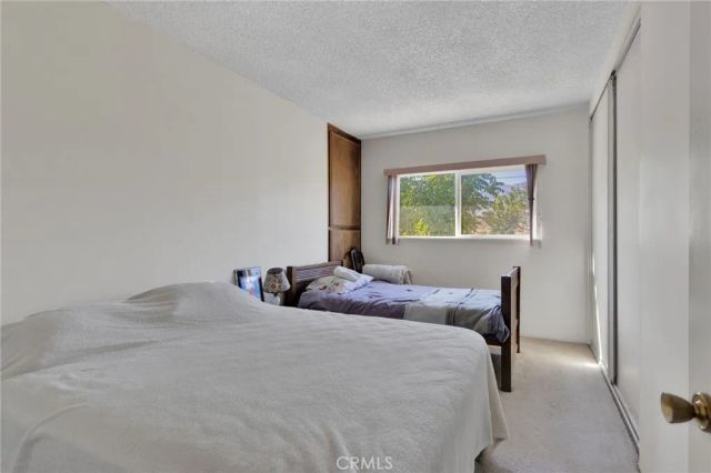 10099 Highland Avenue, Lucerne Valley, CA 92356