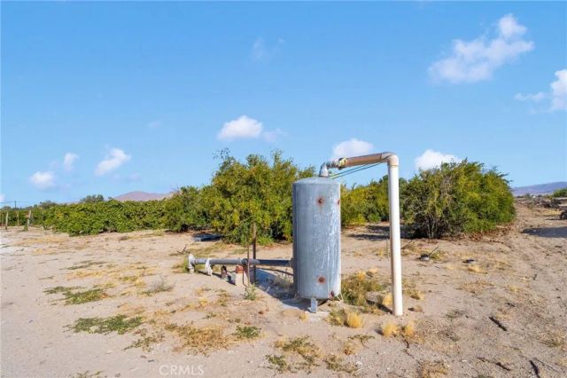 10099 Highland Avenue, Lucerne Valley, CA 92356