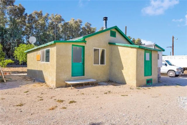10099 Highland Avenue, Lucerne Valley, CA 92356