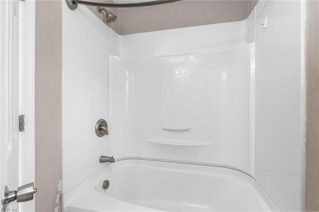 605 Chandler Harper DR, Portsmouth, VA 23701