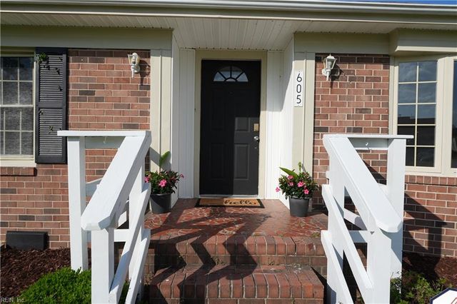 605 Chandler Harper DR, Portsmouth, VA 23701