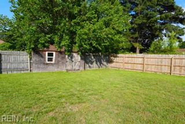 605 Chandler Harper DR, Portsmouth, VA 23701