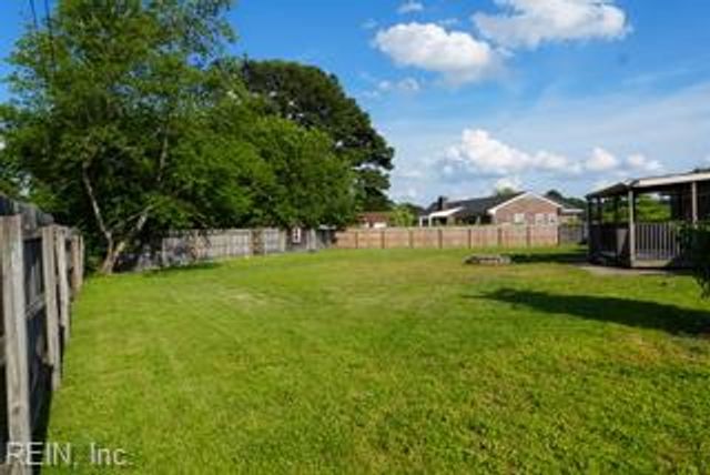 605 Chandler Harper DR, Portsmouth, VA 23701