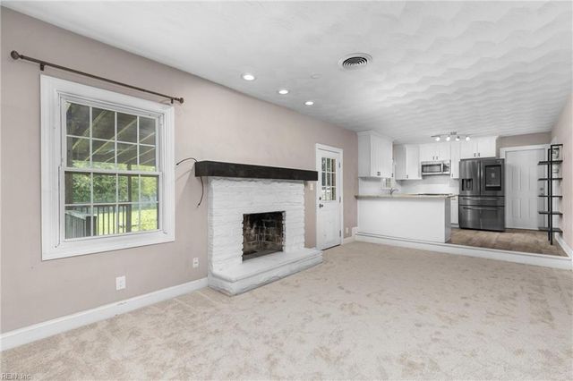 605 Chandler Harper DR, Portsmouth, VA 23701