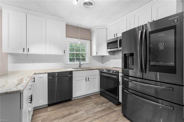 605 Chandler Harper DR, Portsmouth, VA 23701