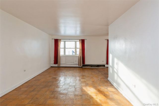 9910 60 Avenue CC1, Corona, NY 11368