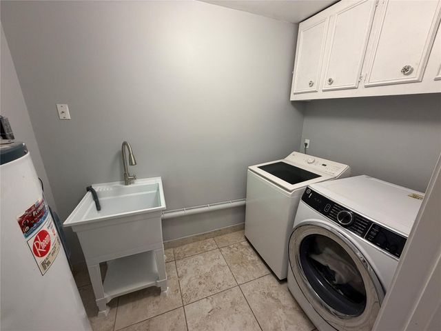 7910 Sands Point Drive, Houston, TX 77036