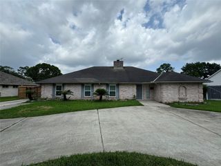7910 Sands Point Drive, Houston, TX 77036