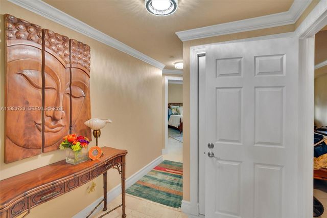 9751 E Bay Harbor Dr 6C, Bay Harbor Islands, FL 33154