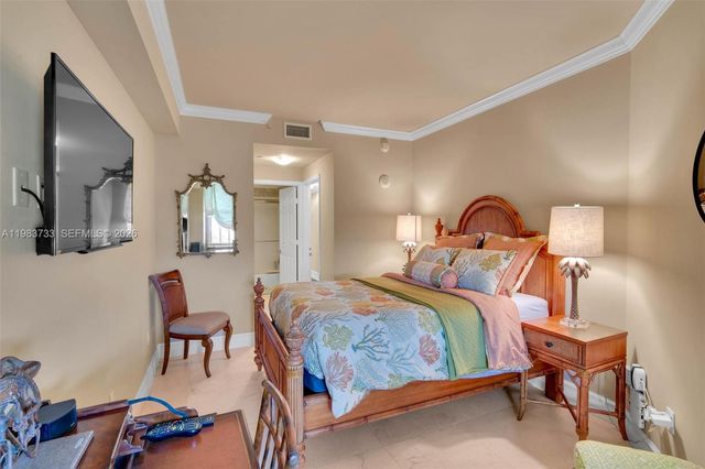 9751 E Bay Harbor Dr 6C, Bay Harbor Islands, FL 33154