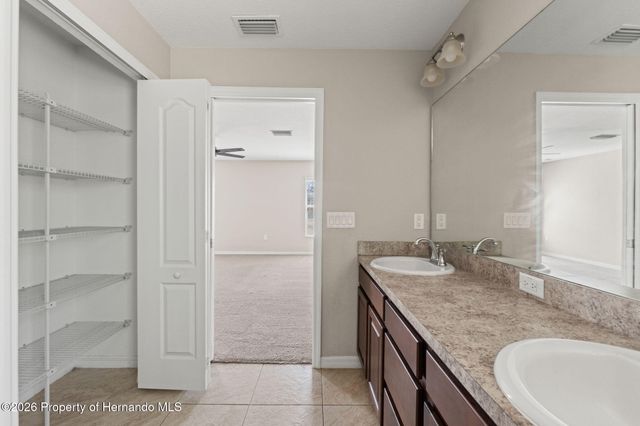 11428 Pelican Avenue, Brooksville, FL 34614