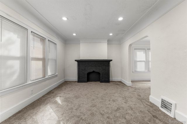 14067 Cherrylawn Street, Detroit, MI 48238