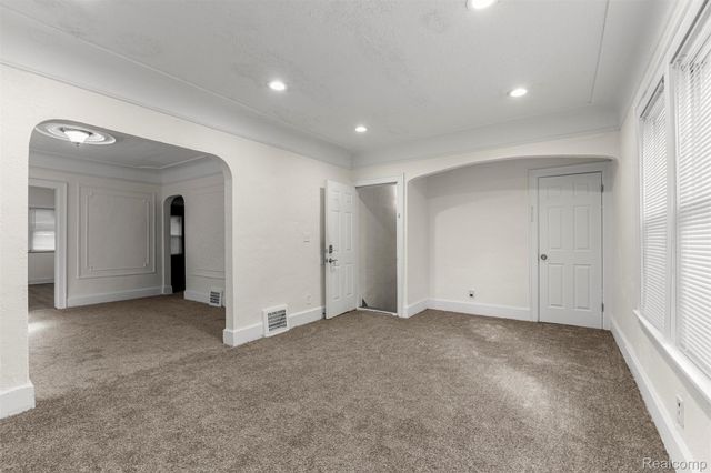 14067 Cherrylawn Street, Detroit, MI 48238