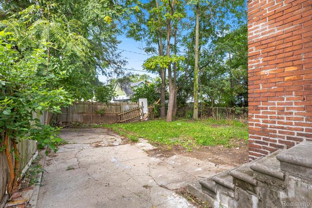 14067 Cherrylawn Street, Detroit, MI 48238