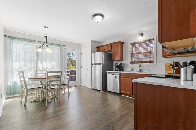 189 Whitehall Dr, Clarksville, TN 37042