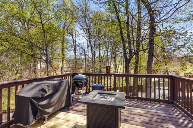 189 Whitehall Dr, Clarksville, TN 37042