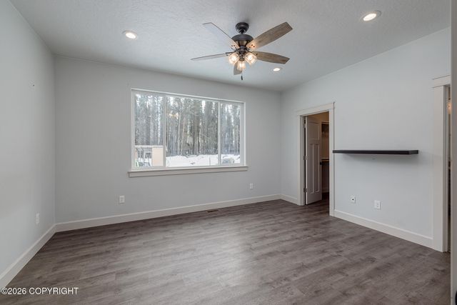 4657 N Edenfield Road, Wasilla, AK 99654