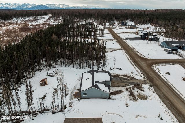 4657 N Edenfield Road, Wasilla, AK 99654