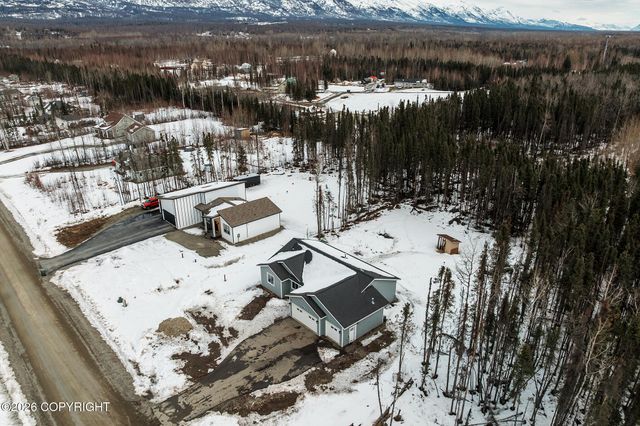 4657 N Edenfield Road, Wasilla, AK 99654