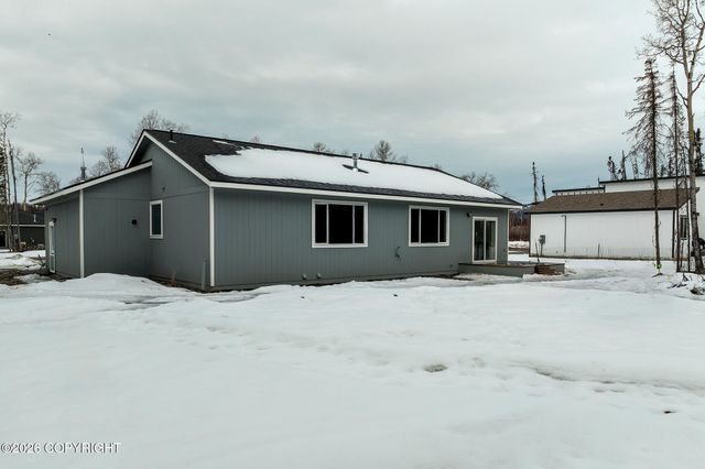 4657 N Edenfield Road, Wasilla, AK 99654