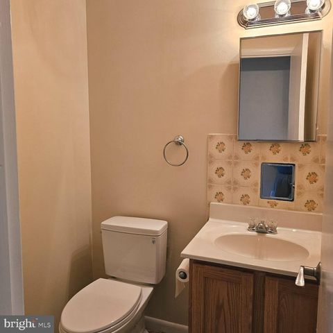 6384 PATIENCE CT, Alexandria, VA 22315