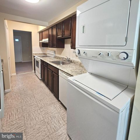 6384 PATIENCE CT, Alexandria, VA 22315