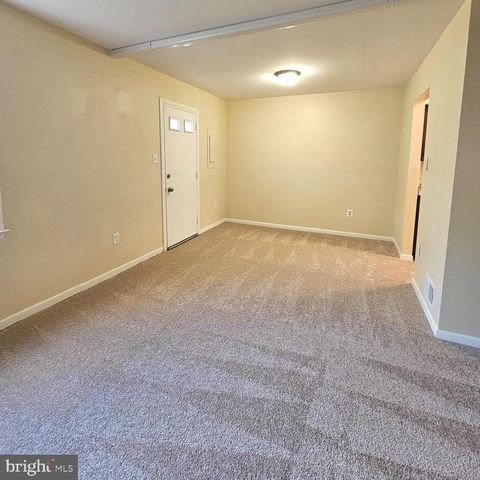 6384 PATIENCE CT, Alexandria, VA 22315